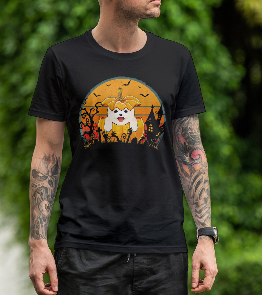 Halloween Pomeranian Dog In Pumpkin With Spooky Graveyard Scene For Men And Women T-Shirt