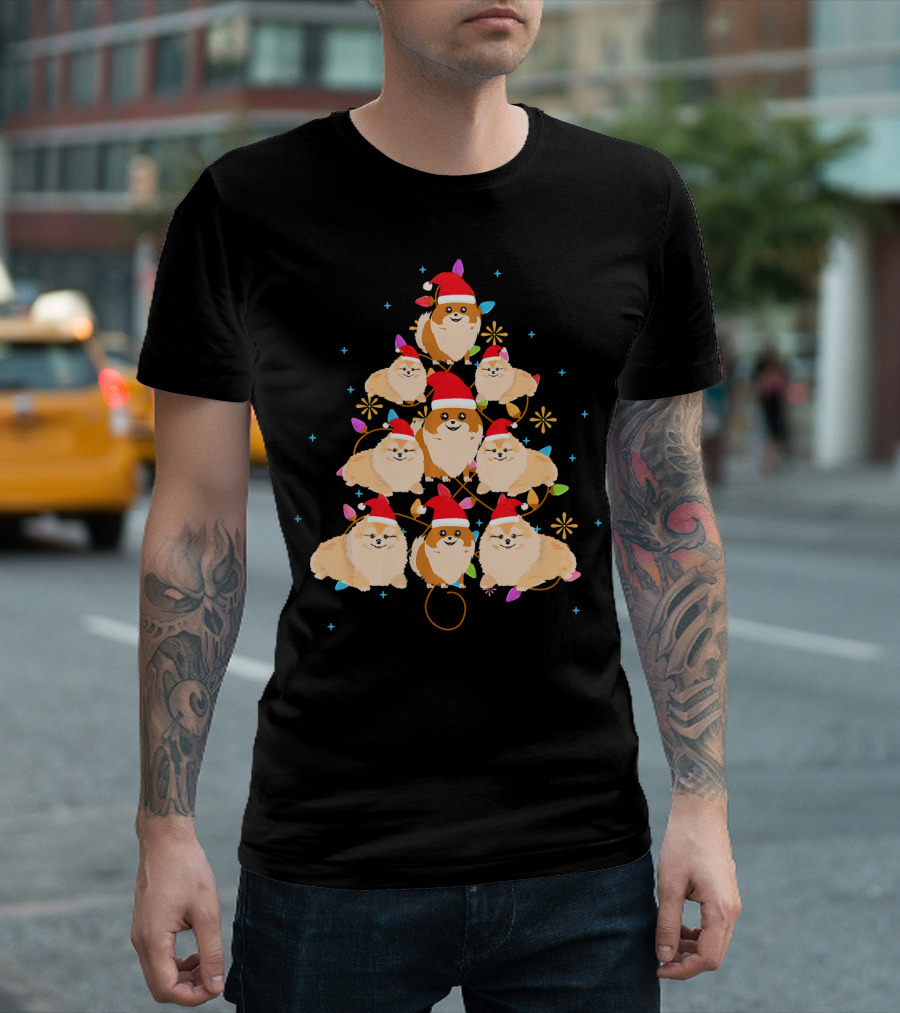 Pomeranian Christmas Tree With Santa Hats And Festive Lights T-Shirt