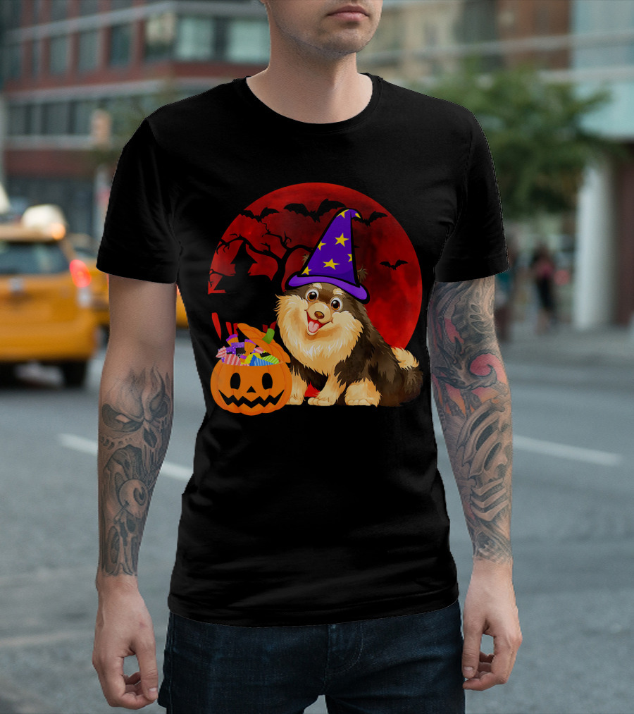Pomeranian Dog Witch Hat Halloween Candy Pumpkin Red Moon Bats T-Shirt