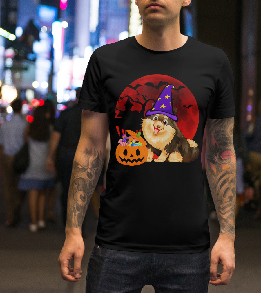 Pomeranian Dog Witch Hat Halloween Candy Pumpkin Red Moon Bats T-Shirt