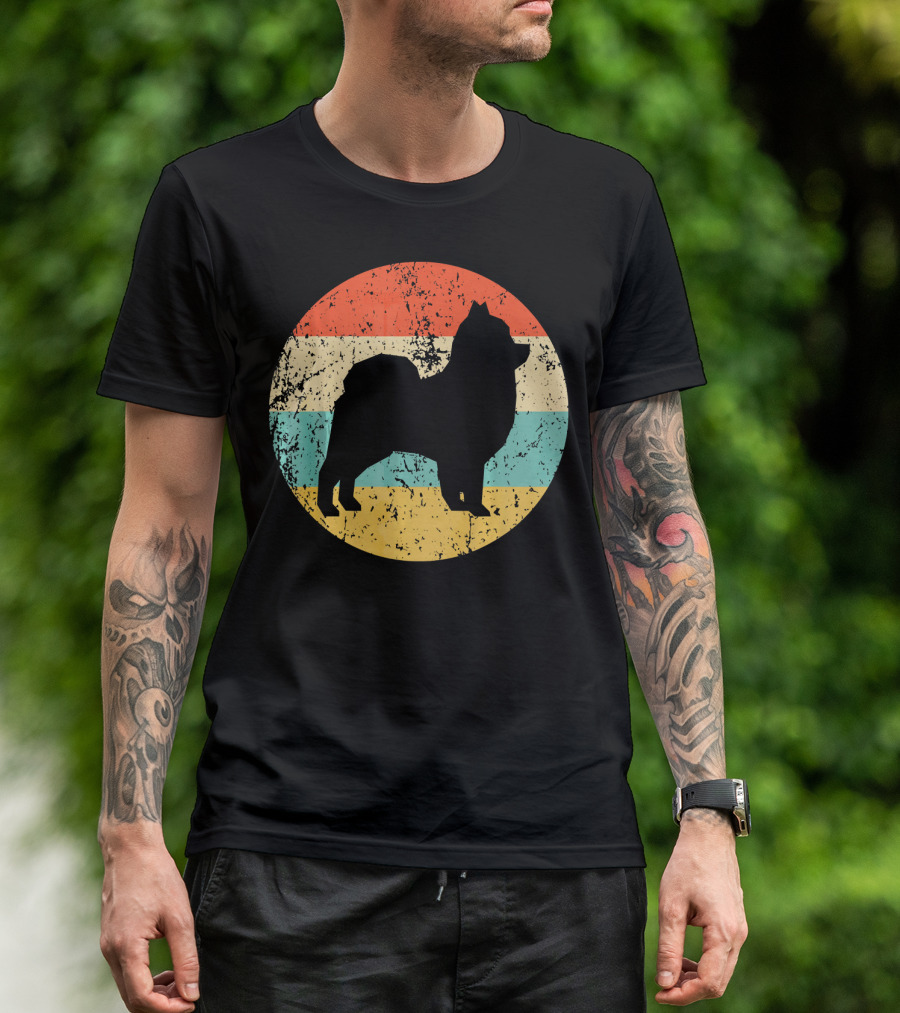 Retro Pomeranian Silhouette Vintage Stripes T-Shirt