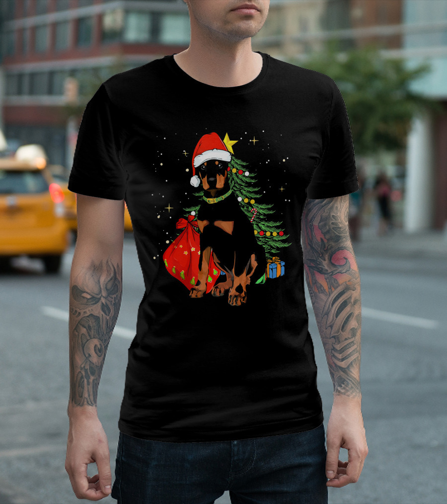 Doberman Pinscher Christmas Dog With Santa Hat And Gifts T-Shirt
