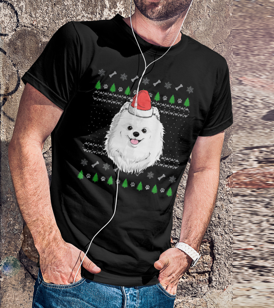 Pomeranian Dog Santa Claus Hat Christmas Pattern With Trees And Bones T-Shirt