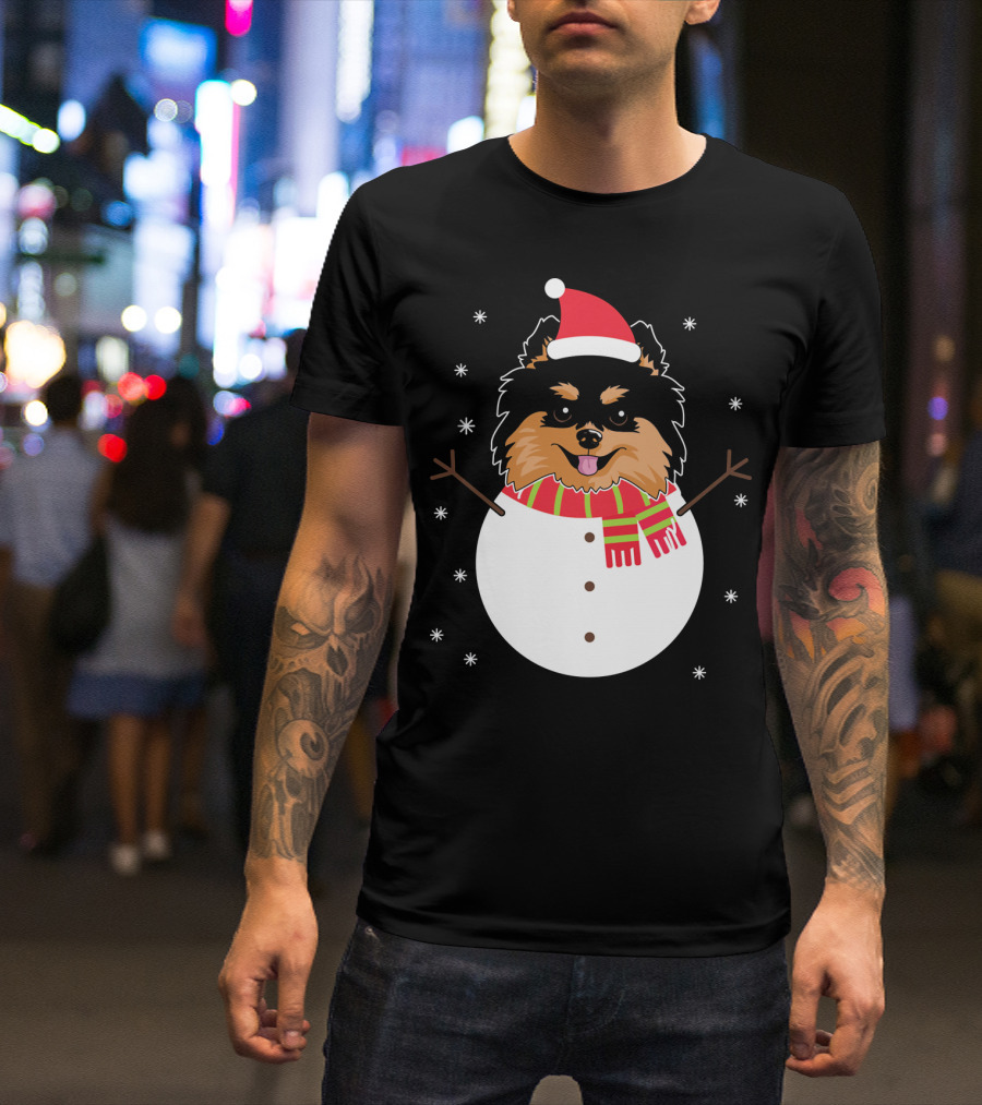Pomeranian Funny Snowman Christmas Holiday Dog In Santa Hat And Scarf T-Shirt