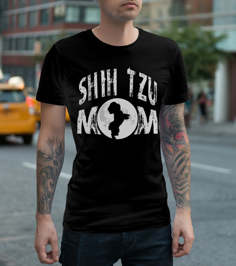 SHIH TZU MOM MOON SHILHOUETTE T-Shirt