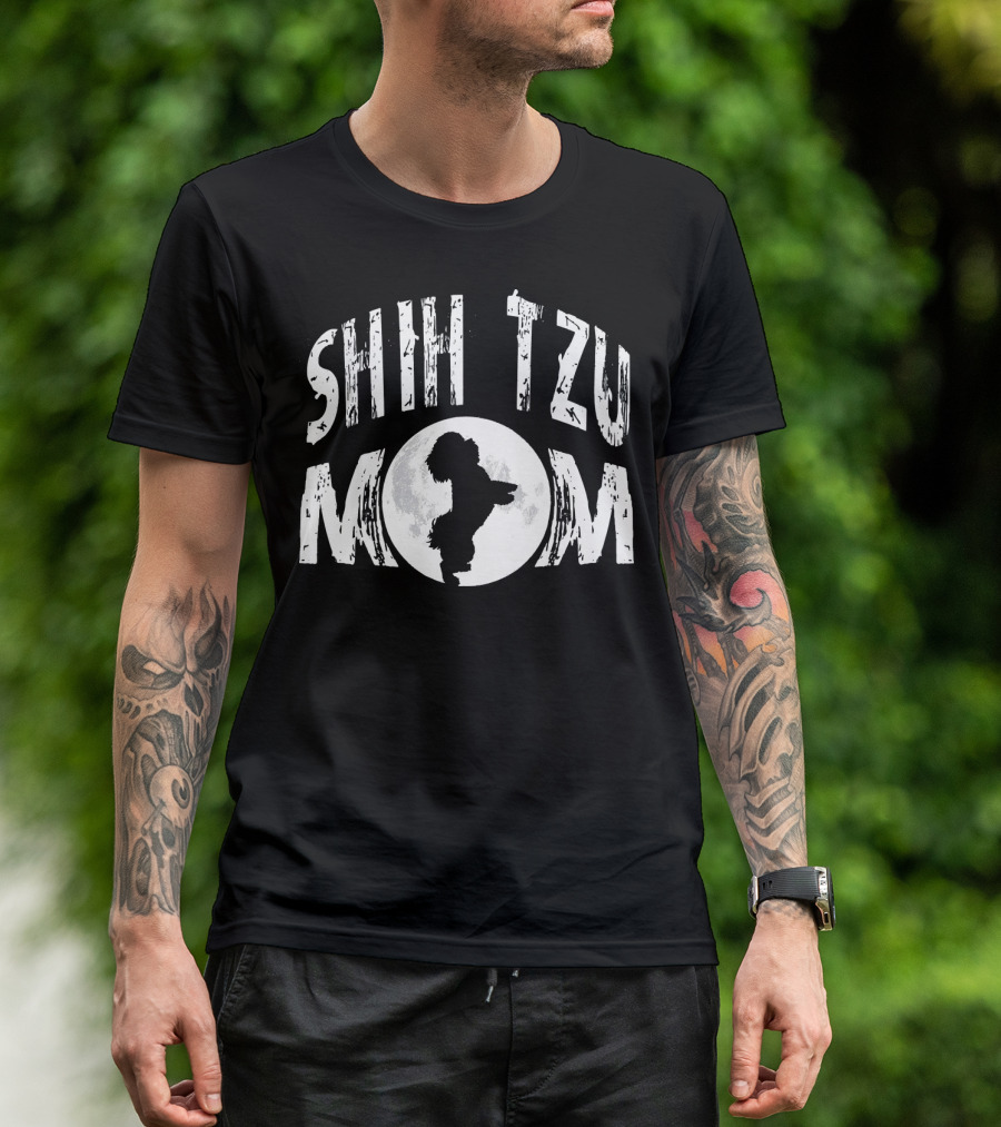 SHIH TZU MOM MOON SHILHOUETTE T-Shirt