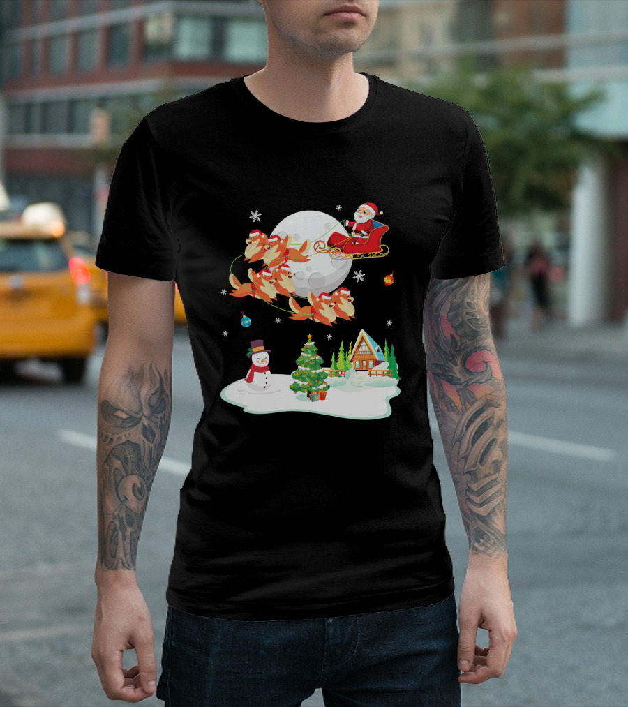 Santa Sleigh With Pomeranian Reindeer Snowman By Christmas Tree Scene T-Shirt