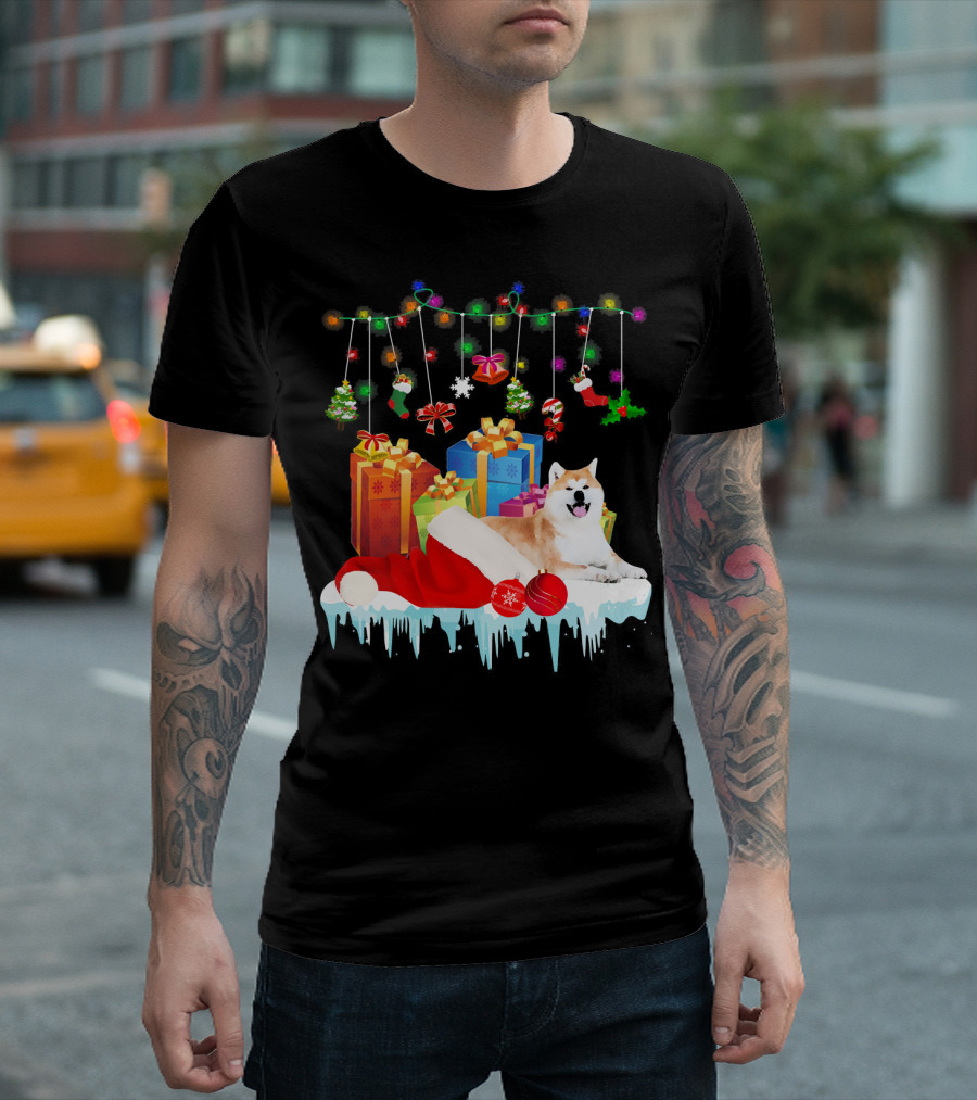Funny Akita Dog In Santa Hat With Christmas Gifts And Ornaments T-Shirt