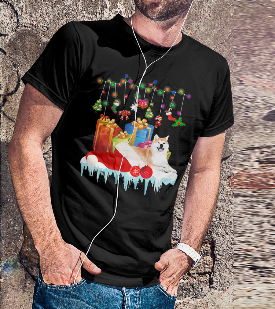 Funny Akita Dog In Santa Hat With Christmas Gifts And Ornaments T-Shirt
