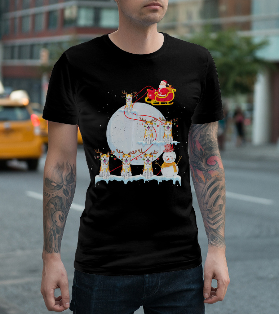 Funny Akita Christmas Santa Riding Akita Dogs In Sleigh Scene T-Shirt