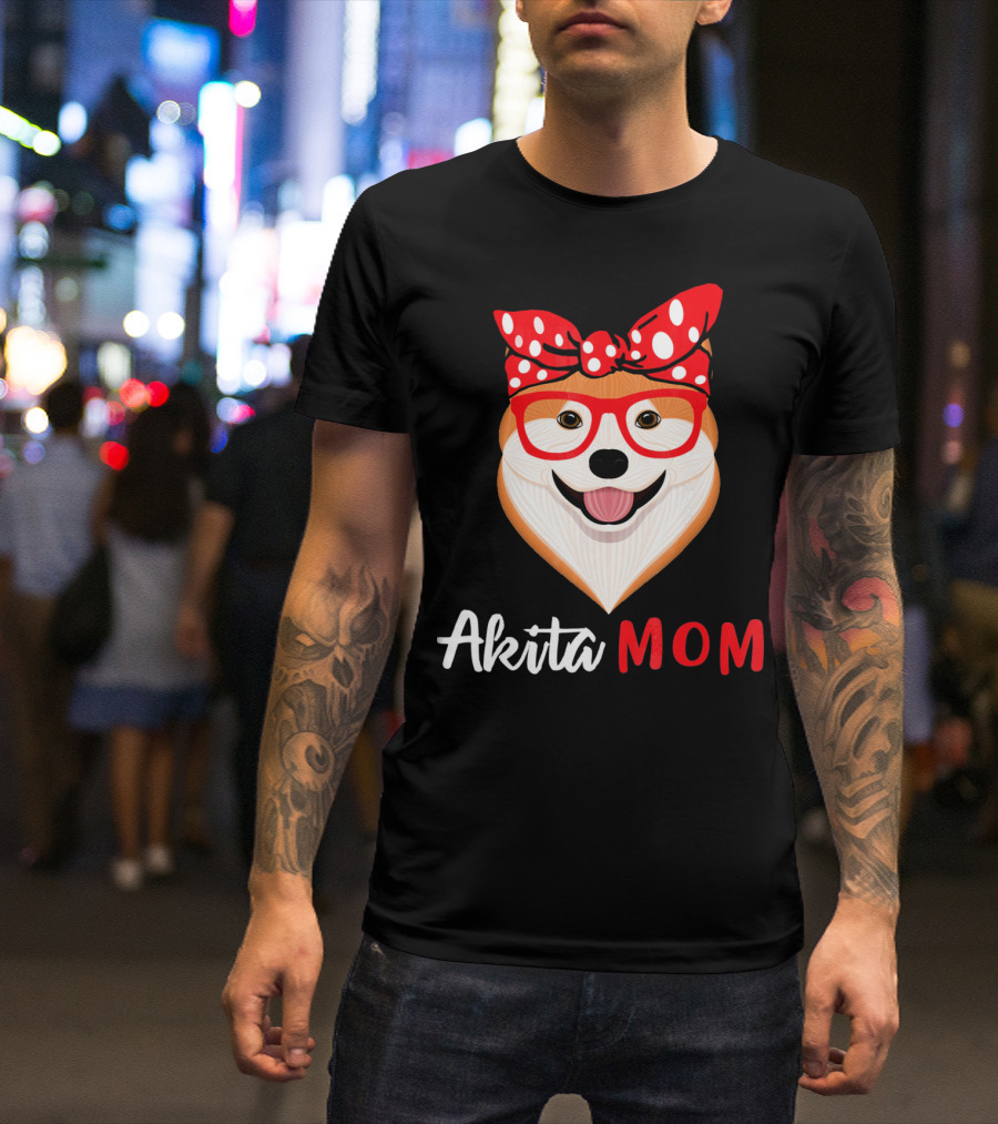 Akita Mom Red Glasses Polka Dot Bandana Dog Lovers Fashion T-Shirt