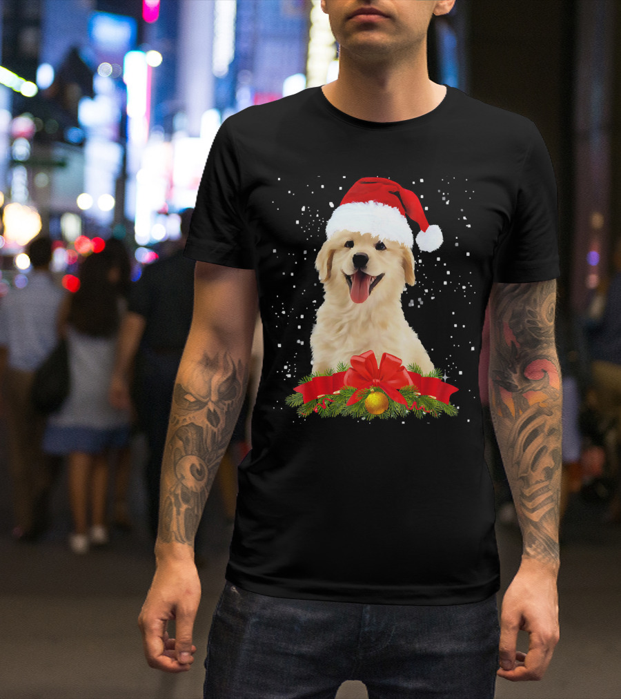 Golden Retriever With Santa Hat And Festive Ribbon T-Shirt