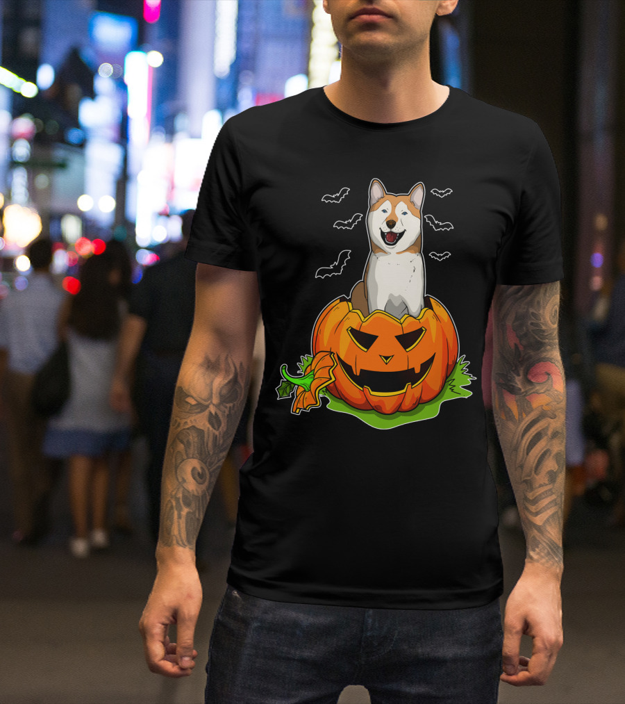 Halloween Akita Dog Lovers Pumpkin Grunge With Bats And Jack-o'-Lantern T-Shirt
