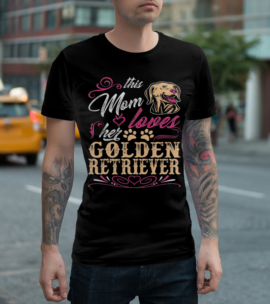 This Mom Loves Her Golden Retriever Dog Paw Heart T-Shirt