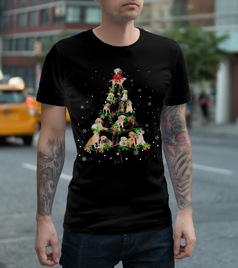 Labrador Retriever Dogs Christmas Tree Snowflakes Holiday X Mas T-Shirt