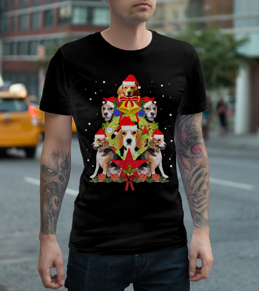 Beagle Santa Hats Christmas Tree With Clock And Flowers T-Shirt