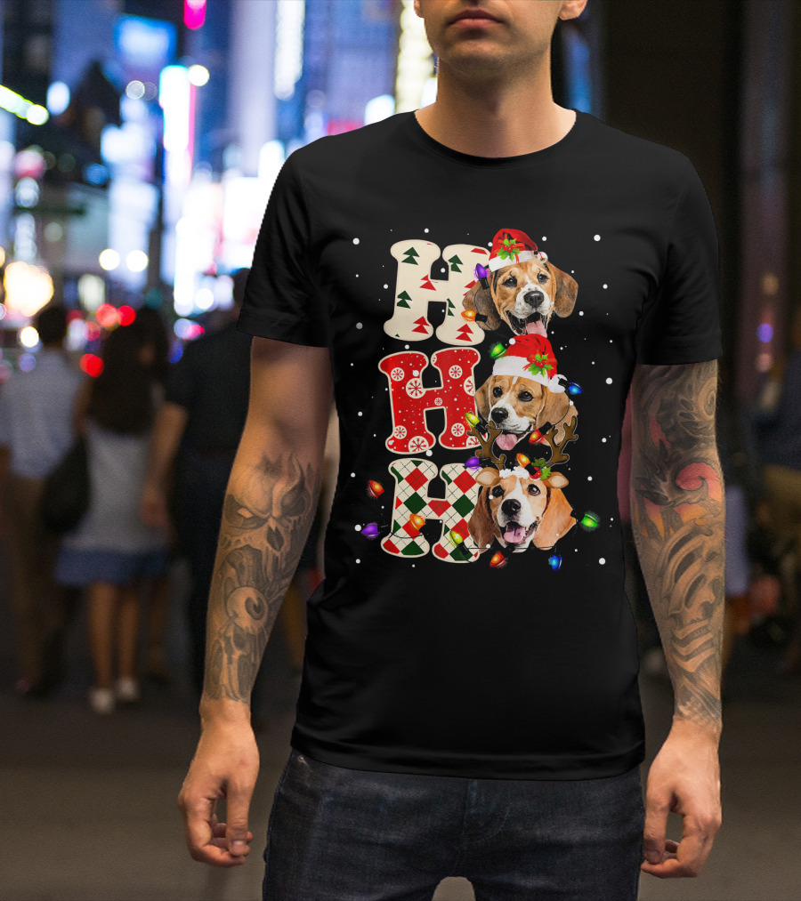HO HO HO Beagle Malamute Christmas Dogs With Santa Hats And Lights T-Shirt