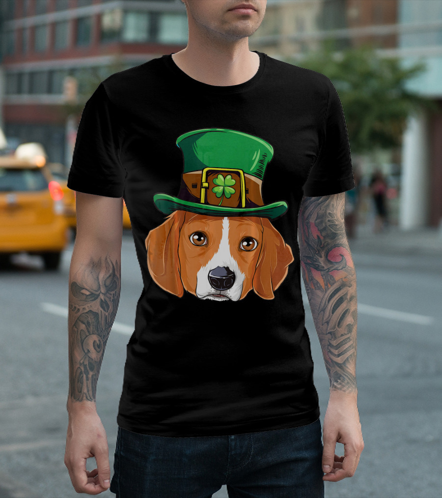 Beagle Leprechaun St Patricks Day with Green Hat and Shamrock T-Shirt
