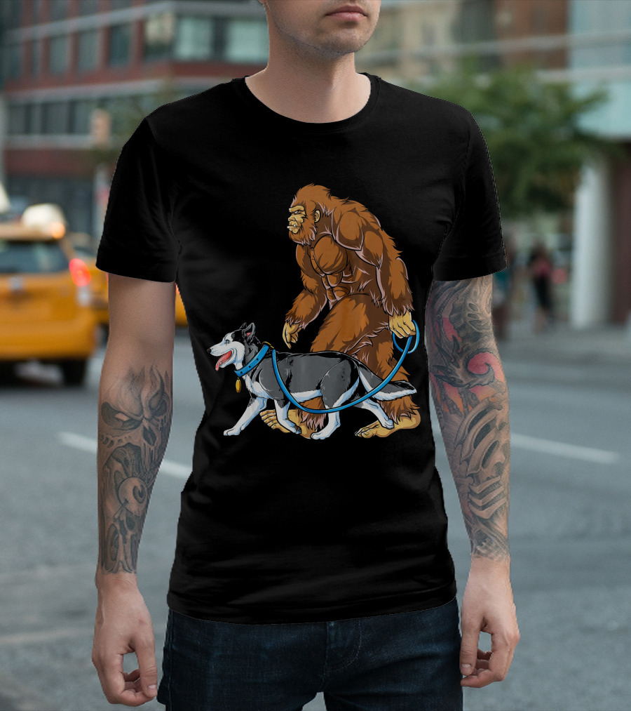 Bigfoot Walking Siberian Husky Sasquatch Dog Walker T-Shirt