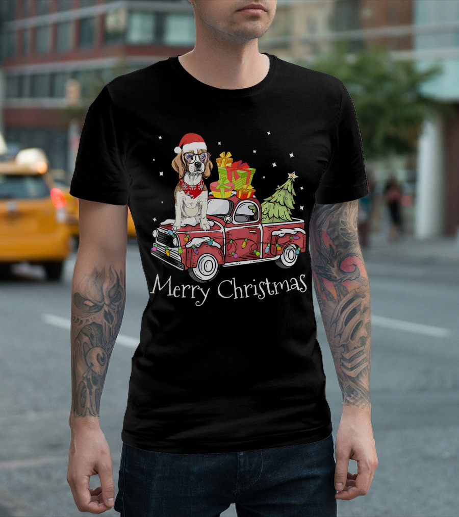 Merry Christmas Cute Beagle Dog on Pickup Truck with Gifts and Tree T-Shirt