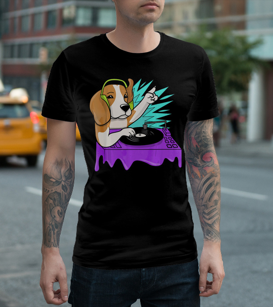 Beagle DJ Dog Playing Music Rave Turntable Headphones Electric Vibes T-Shirt