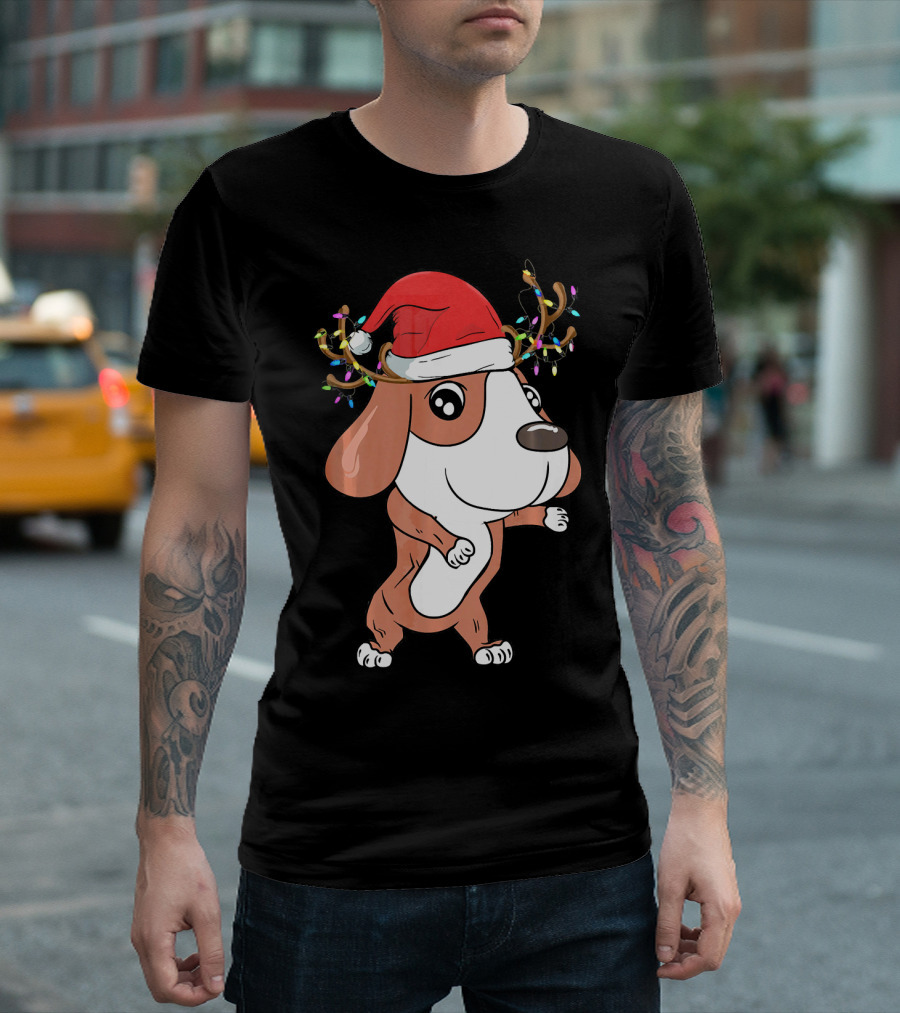 Beagle with Santa Hat and Christmas Lights on Reindeer Antlers T-Shirt