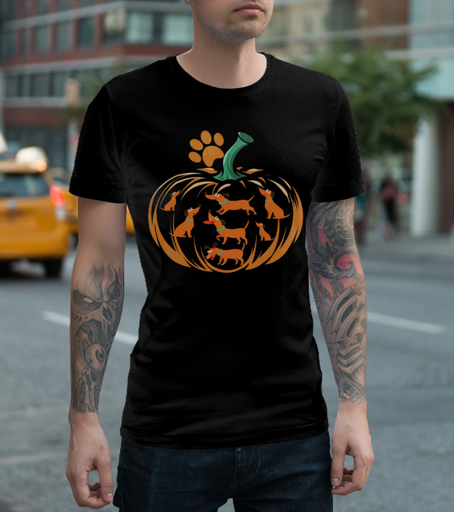 Cute Halloween Dachshund Pumpkin Paw Prints T-Shirt