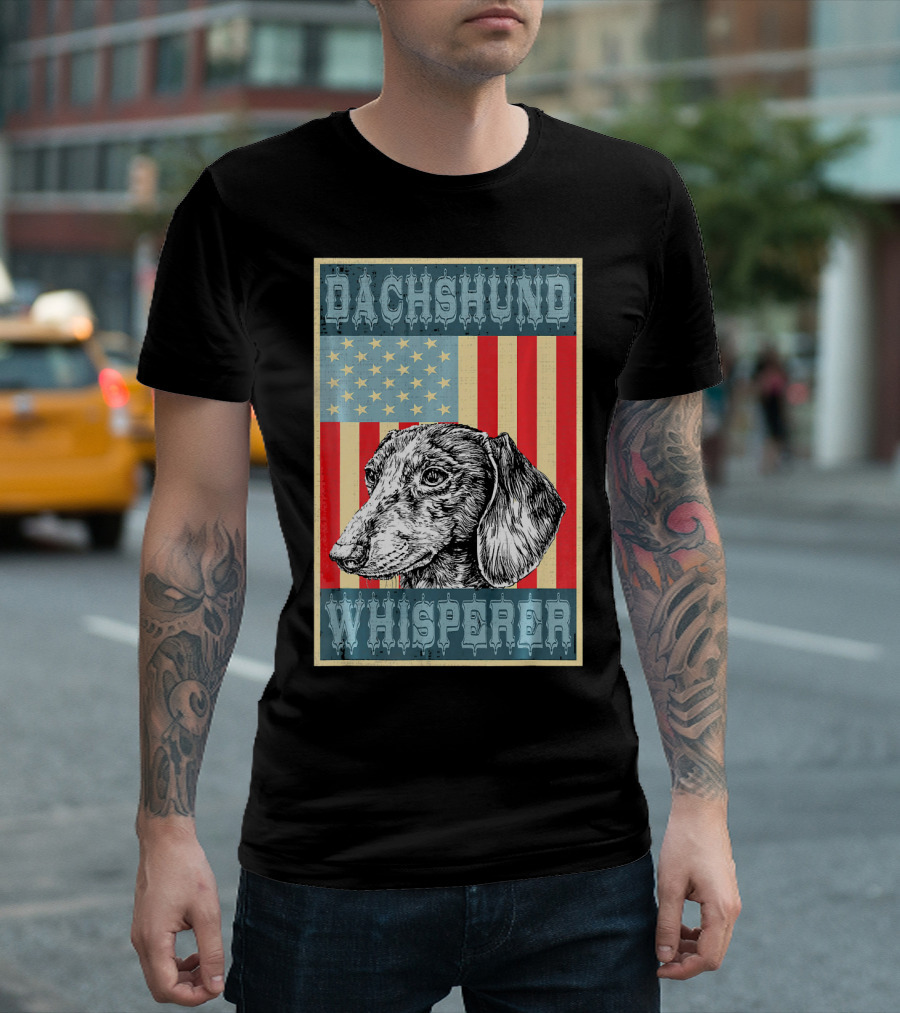 Dachshund Whisperer Vintage Retro Flag USA T-Shirt