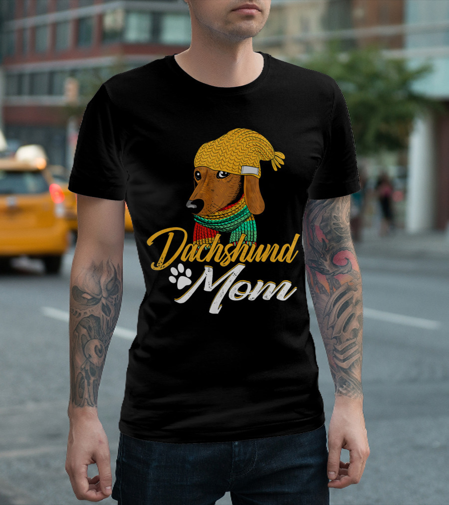 Dachshund Mom Cozy Knit Hat and Scarf Winter T-Shirt