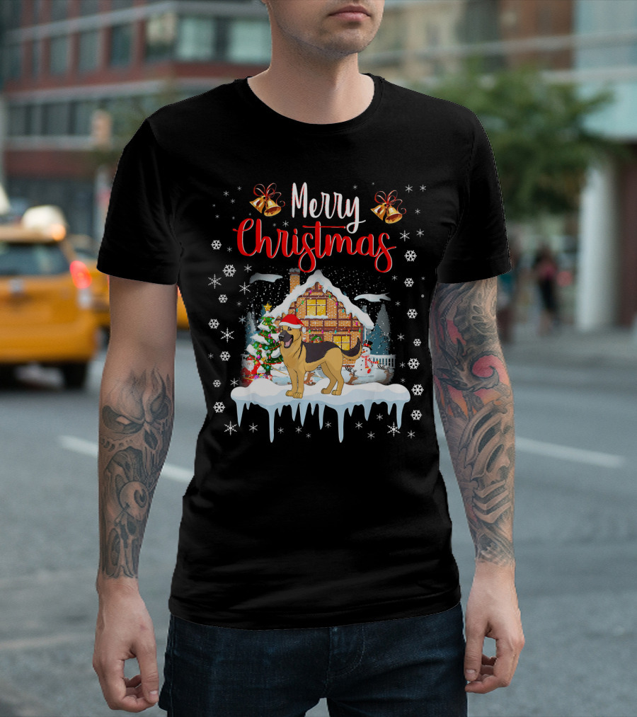 Merry Christmas Funny German Shepherd Santa Hat Winter Scene T-Shirt
