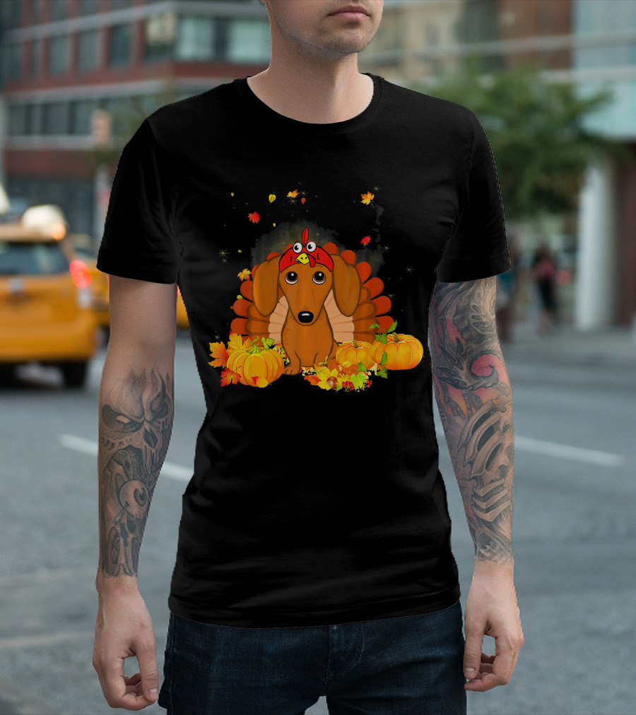 Dachshund Turkey Costume with Pumpkins and Autumn Leaves T-Shirt