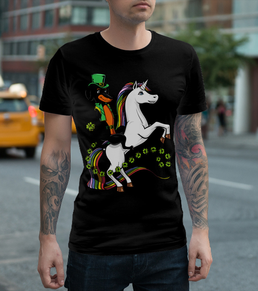 Dachshund Wiener Dog In Leprechaun Outfit Riding Rainbow Unicorn With Shamrocks T-Shirt