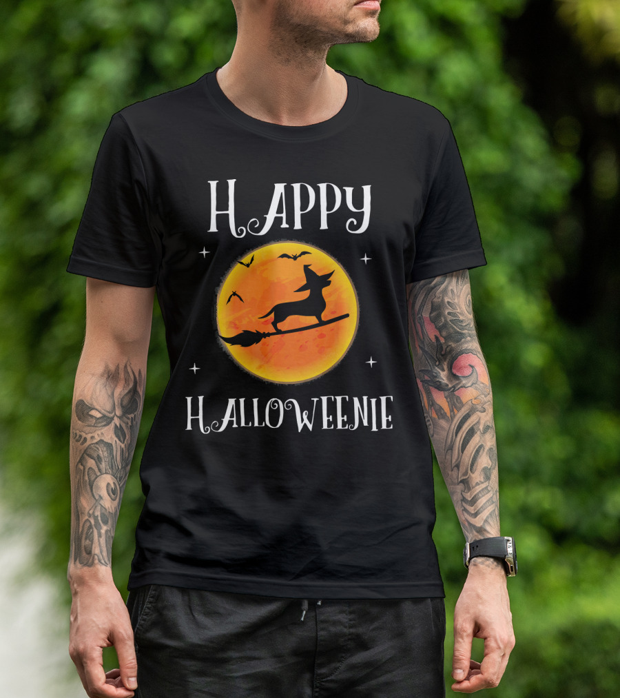 Happy Halloweenie Funny Dachshund Flying Broomstick Moon Bats T-Shirt