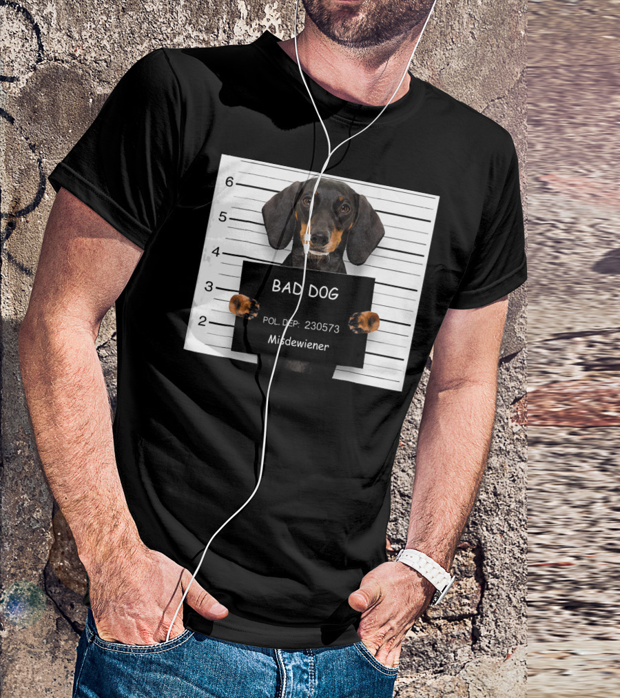 Bad Dog Misdeweiner Funny Dachshund Mugshot POL. DEP: 230573 T-Shirt