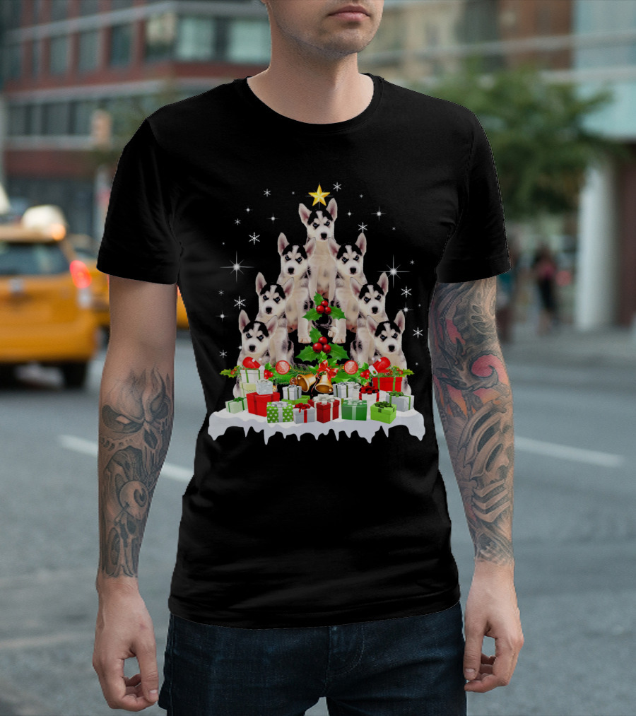 Husky Dog Christmas Tree With Gifts And Stars T-Shirt