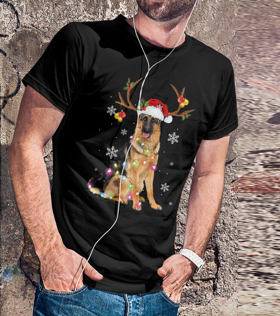 German Shepherd Reindeer Christmas Lights Santa Hat Snowflakes T-Shirt