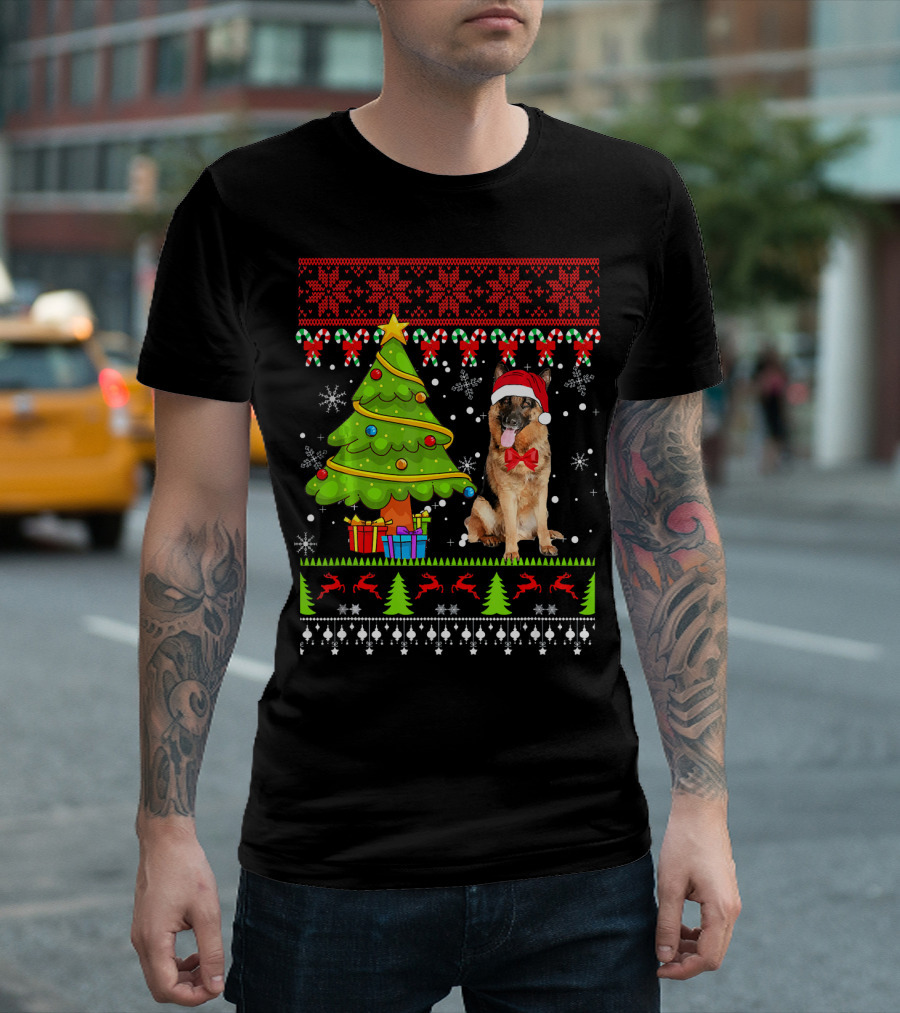 German Shepherd Santa Hat Christmas Tree Reindeer Snowflakes T-Shirt