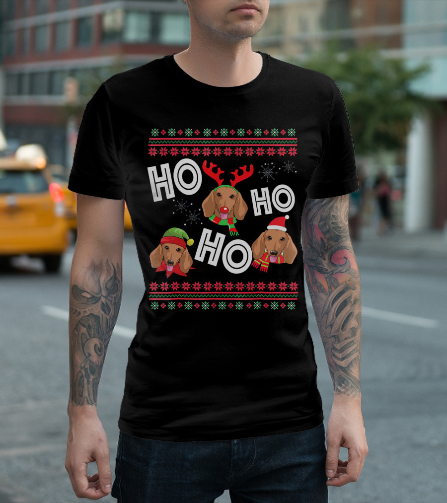 HO HO HO Dachshund Funny Dog Christmas Reindeer Santa Hat Snowflakes T-Shirt