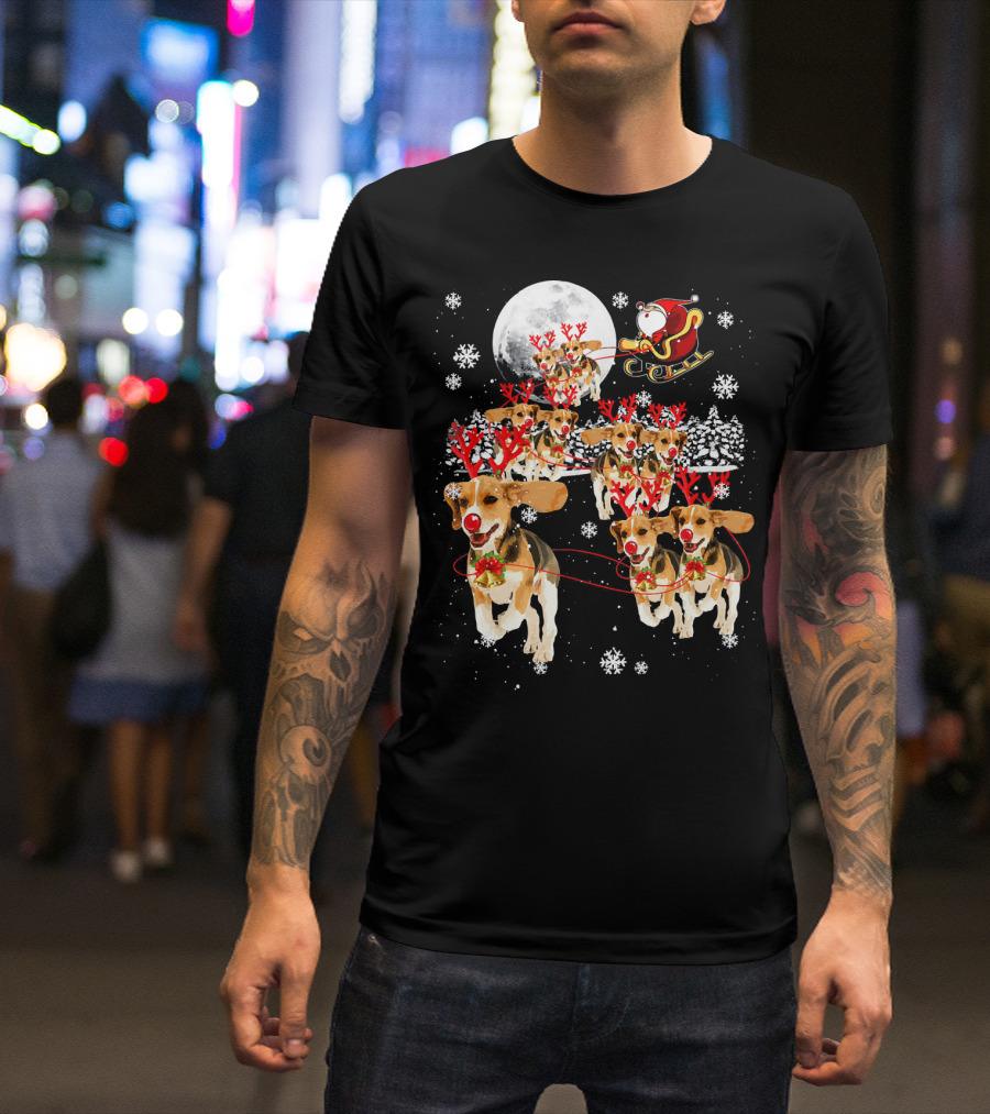 Santa Beagle Dog Sled Santa's Sleigh Beagles Reindeer Moon Snowflakes T-Shirt