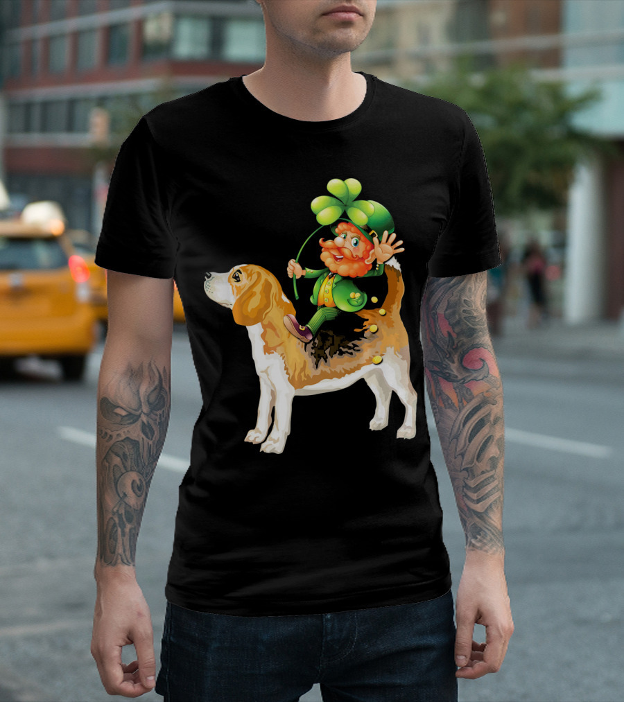 Leprechaun Riding Beagle Dog Holding Shamrock Clover T-Shirt