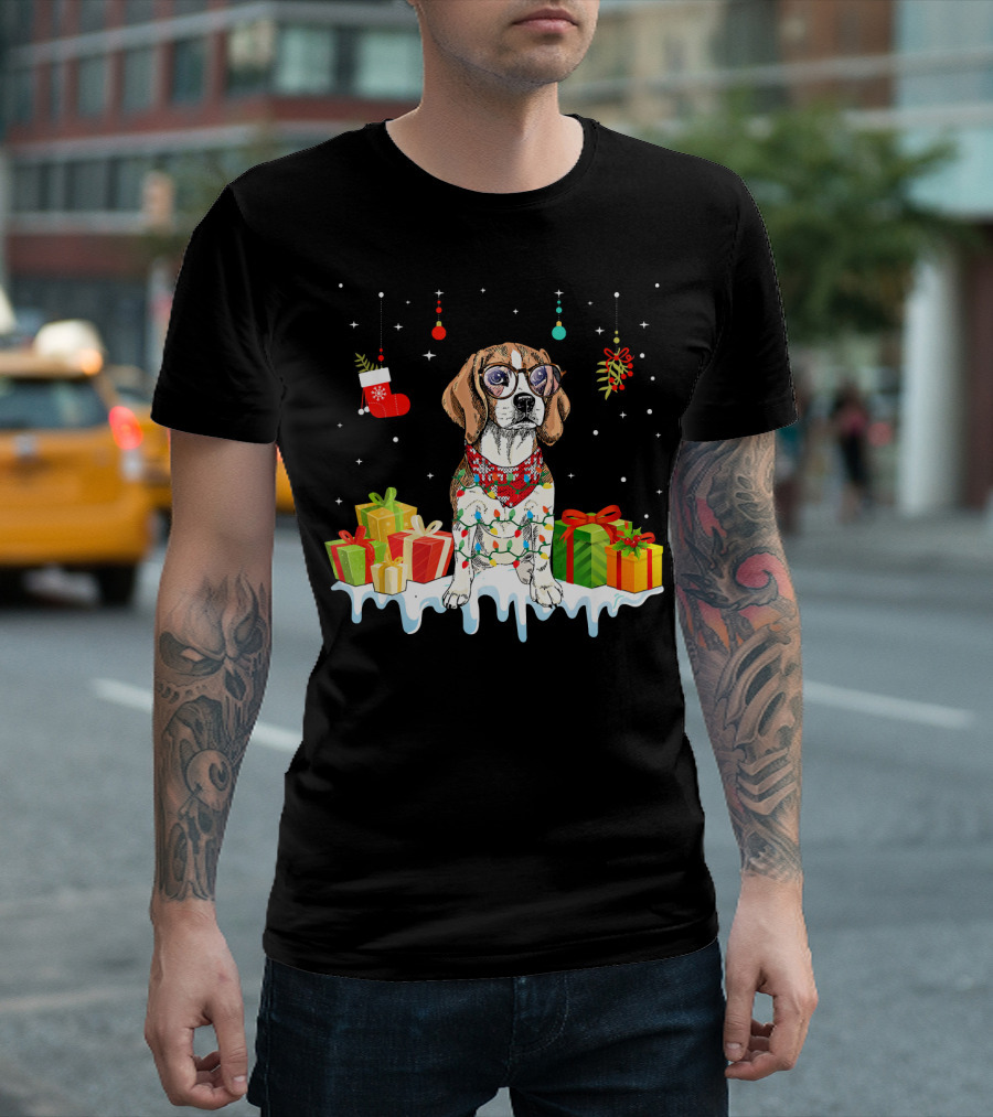 Matching Christmas Beagle Dog with Presents and Festive Ornaments T-Shirt