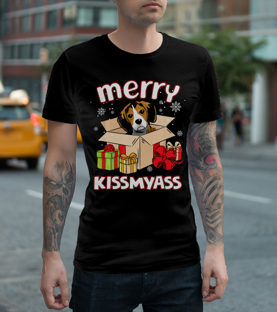 Merry Kissmyass Beagle In Box With Xmas Gifts And Snowflakes T-Shirt