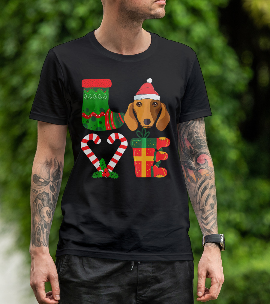 Lover Dachshund Christmas Funny Dog Cute Santa Hat And Candy Cane Socks T-Shirt