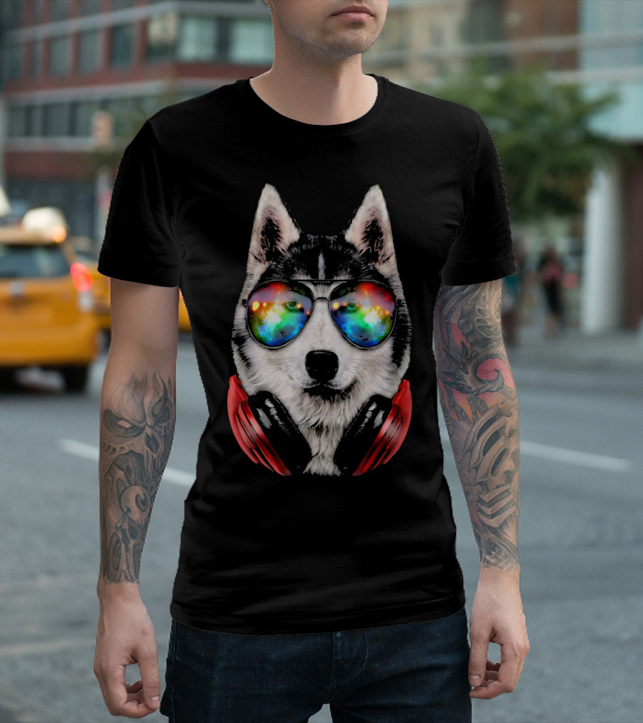 Siberian Husky Dog DJ With Galaxy Sunglasses And Red Headphones T-Shirt