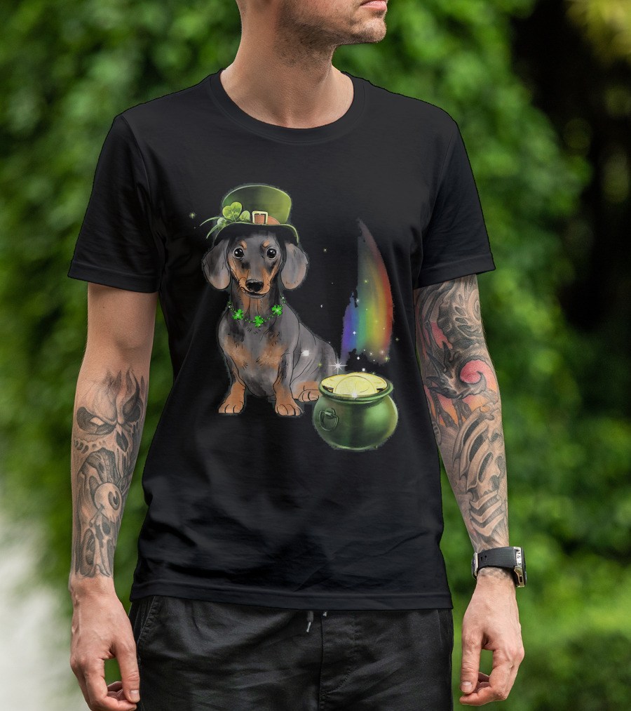St Patricks Day Dachshund With Leprechaun Hat Pot Of Gold And Rainbow T-Shirt