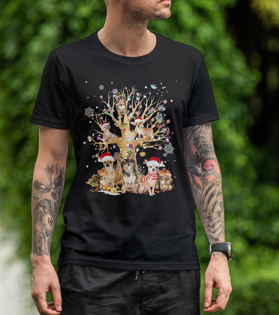 Chihuahua Christmas Tree In Santa Hats With Presents And Decorations T-Shirt