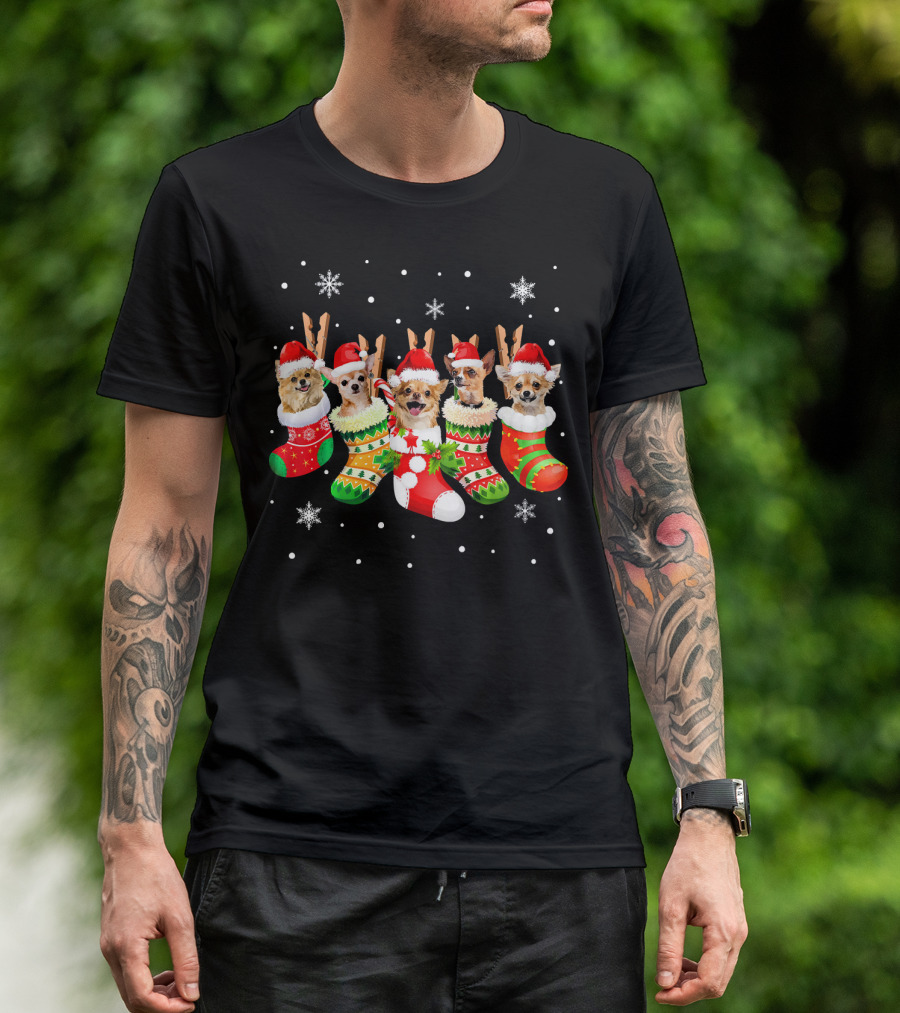 Chihuahua Christmas Socks Santa Reindeer Snowflakes Holiday Merry T-Shirt