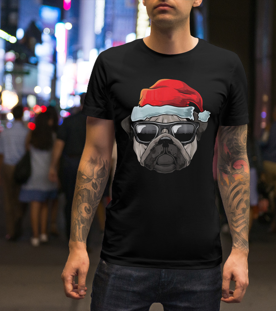 Pug Lover Santa Hat Sunglasses Cool Dog Christmas T-Shirt