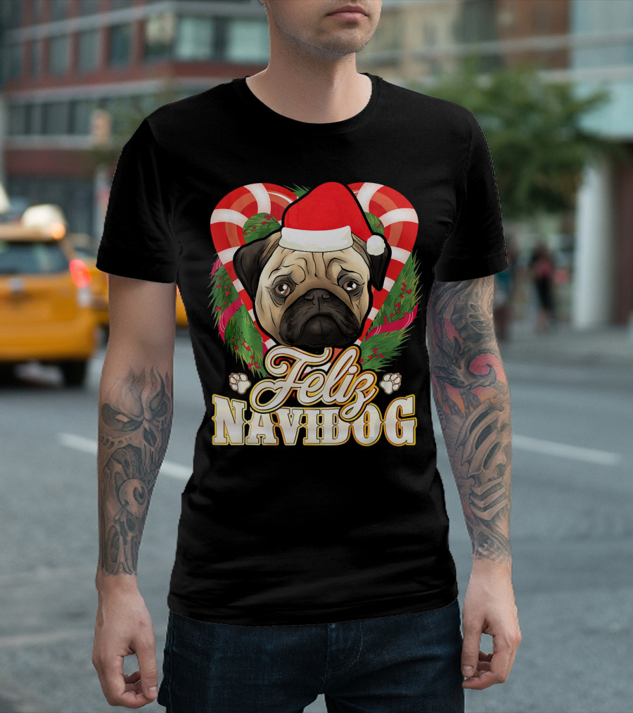 Feliz Navidog Pug Santa Claus Hat Candy Canes Christmas Wreath T-Shirt
