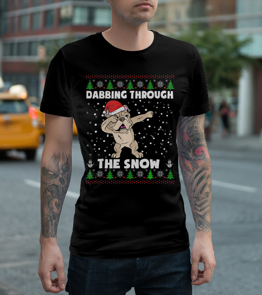 English Bulldog Santa Dabbing Through the Snow Christmas T-Shirt